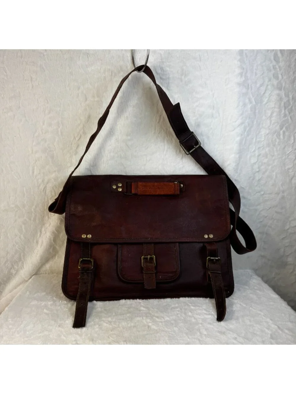 Vintage Brown Leather Messenger Bag Adjustable Strap & Buckle Closures Rustic De